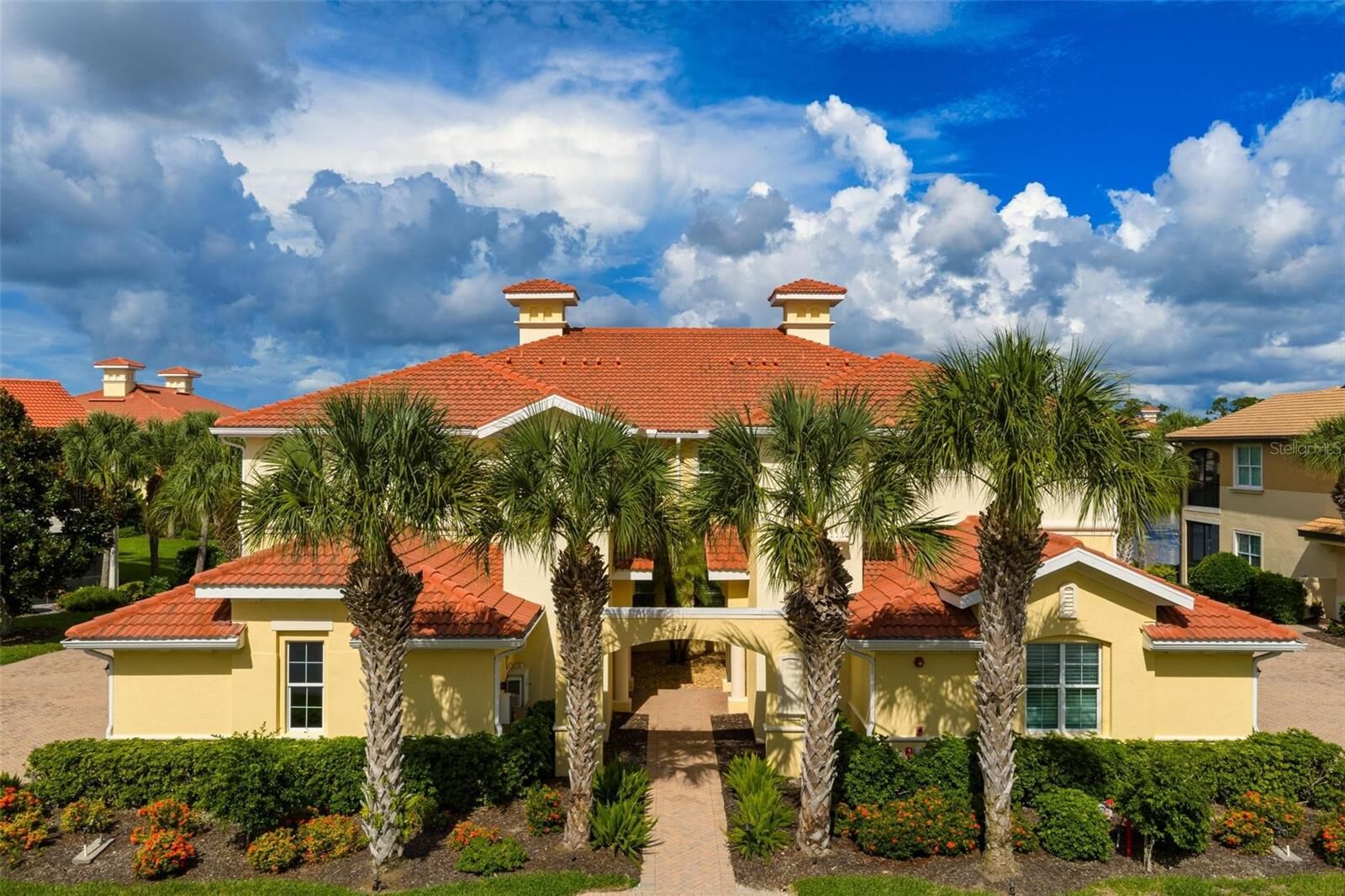 Property Photo:  137 Bella Vista Terrace 33C  FL 34275 
