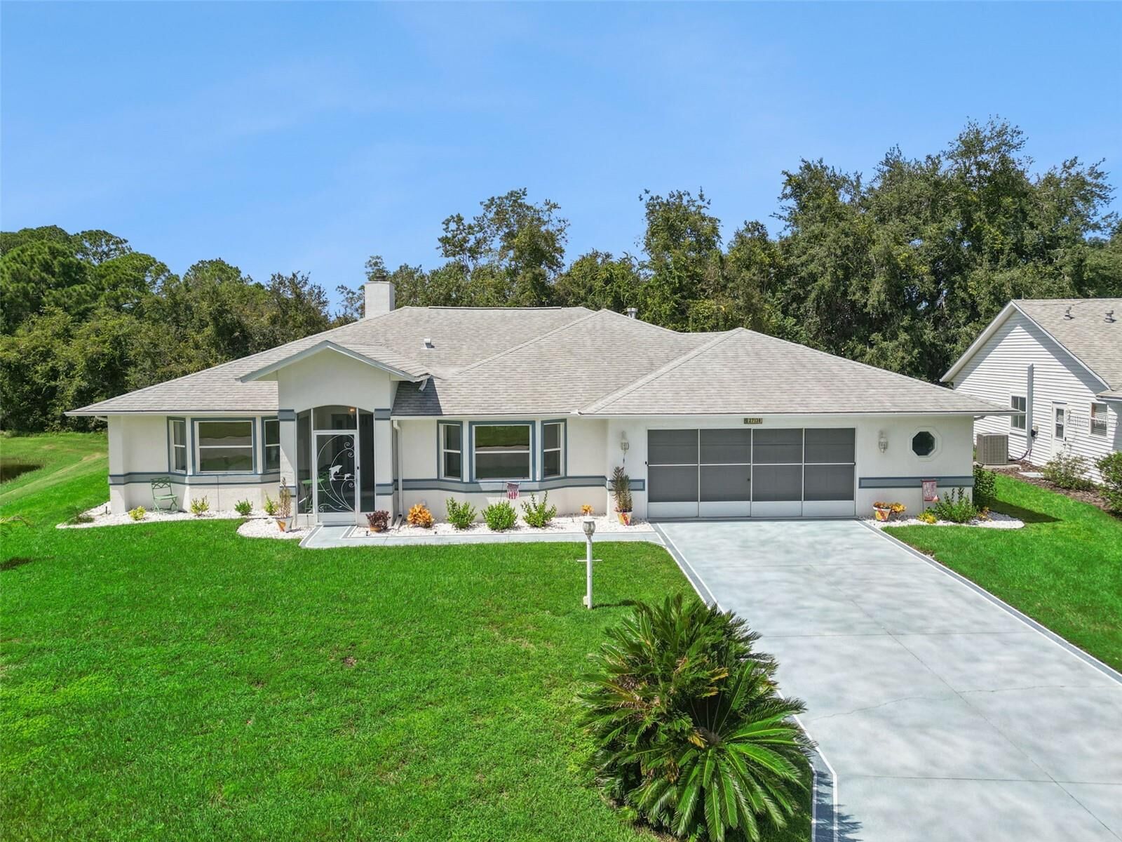 Property Photo: 27138 Racquet Circle FL 34748