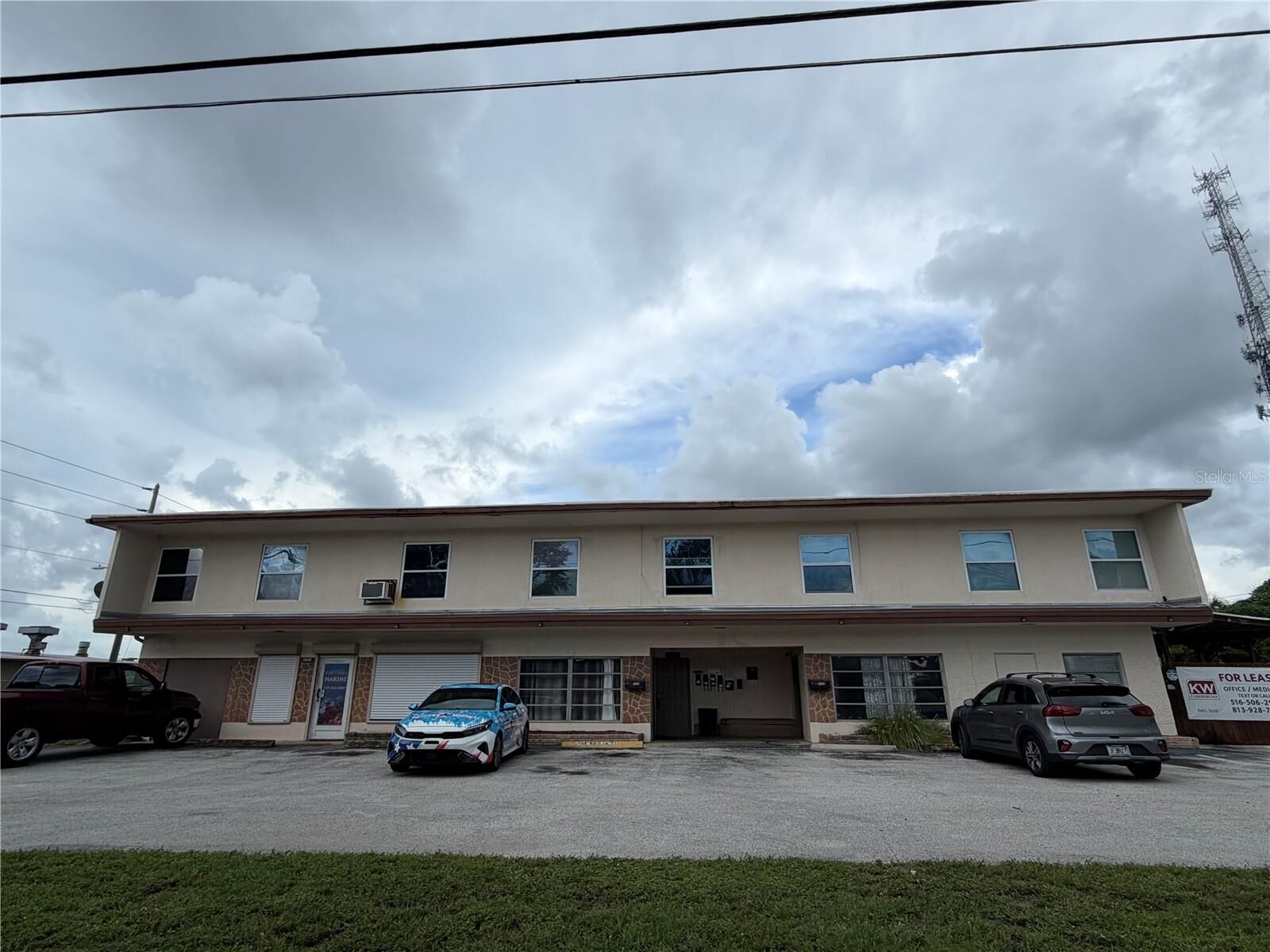 Property Photo:  2400 25th Street N 2  FL 33713 