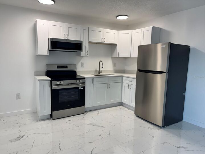 Property Photo:  56 B Street 2  FL 33708 
