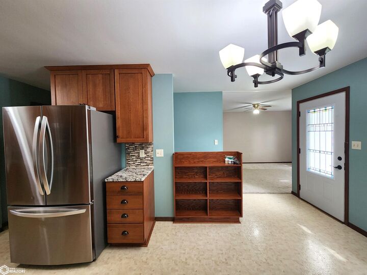 Property Photo:  1031 Heritage Drive  IA 50461 
