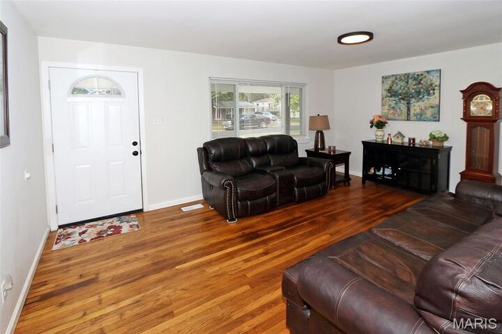 Property Photo: 6 Marveline Drive MO 63304
