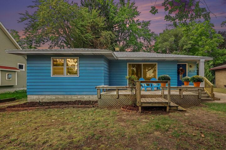 Property Photo: 615 Fall Street MI 49456