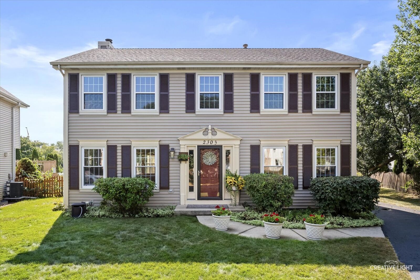 Property Photo:  2303 Riverside Drive  IL 60586 