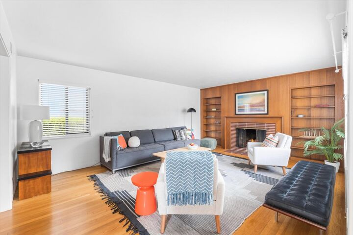Property Photo: 1424 36th Street CA 95816