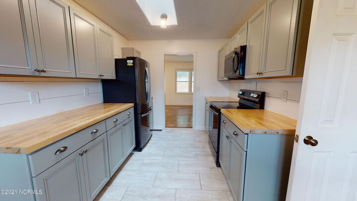 Property Photo:  1 Butte Court  NC 28374 