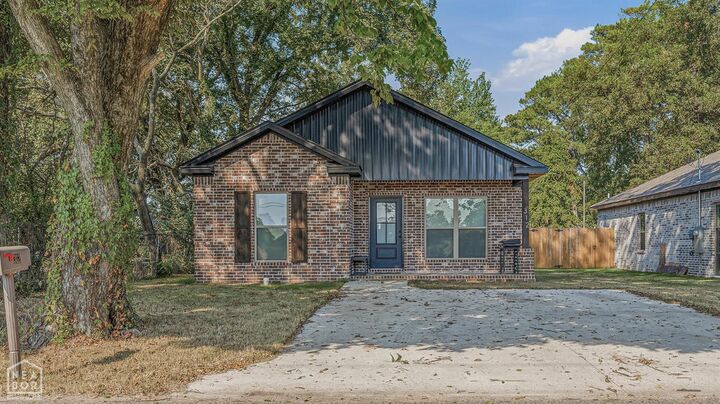 Property Photo:  312 S Dunkin Street  AR 72442 