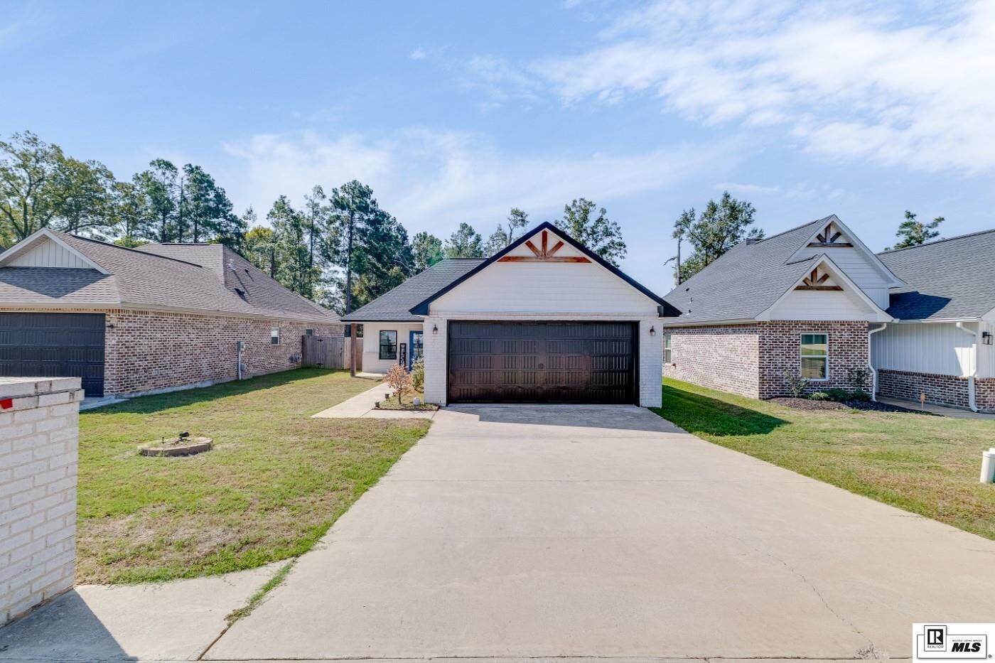 Property Photo:  115 Piney Cove  LA 71291 