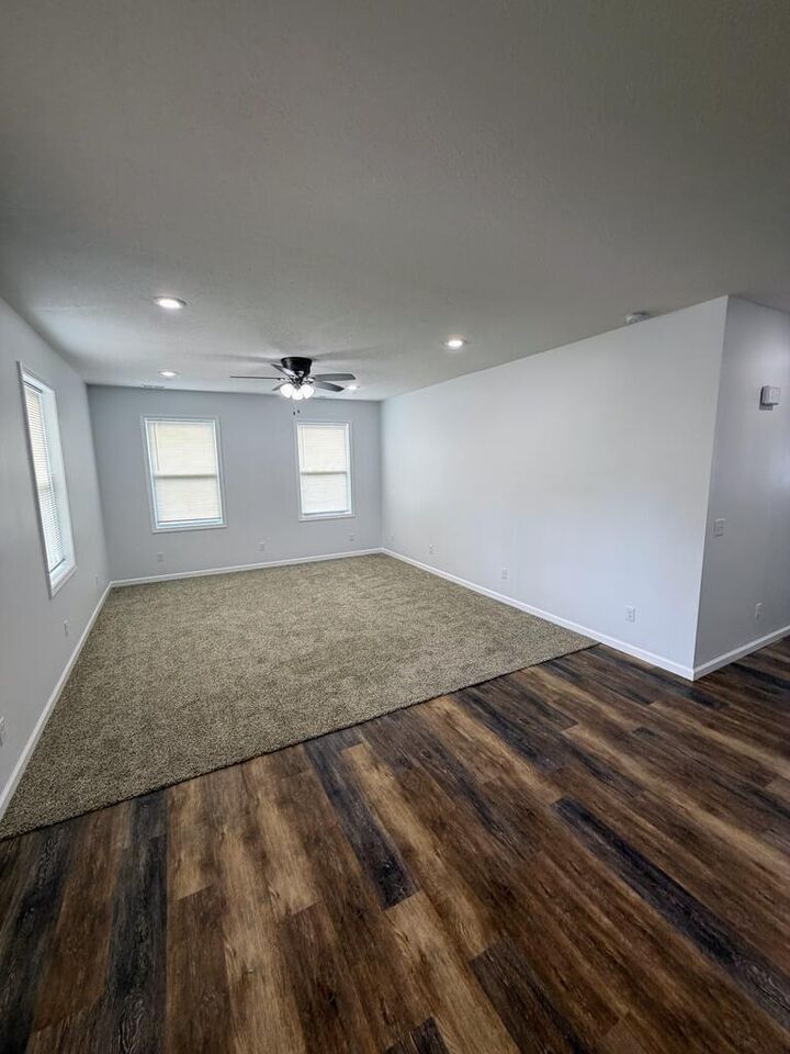 Property Photo: 526 W Mary Street MO 63501