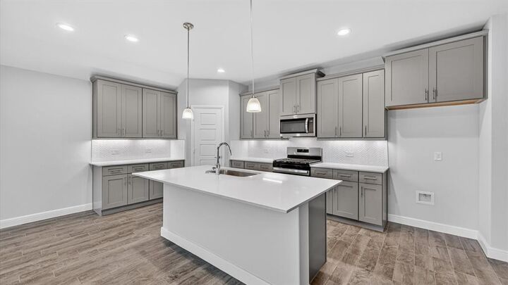 Property Photo:  4225 Cornerstone Circle  TX 76048 