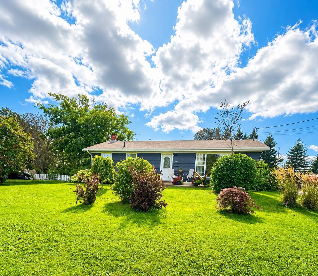 Property Photo: 113 Maple Avenue PE C1A 6G4