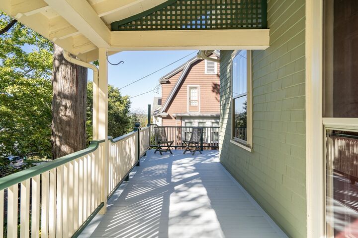 Property Photo:  36 Warwick Rd  MA 02472 