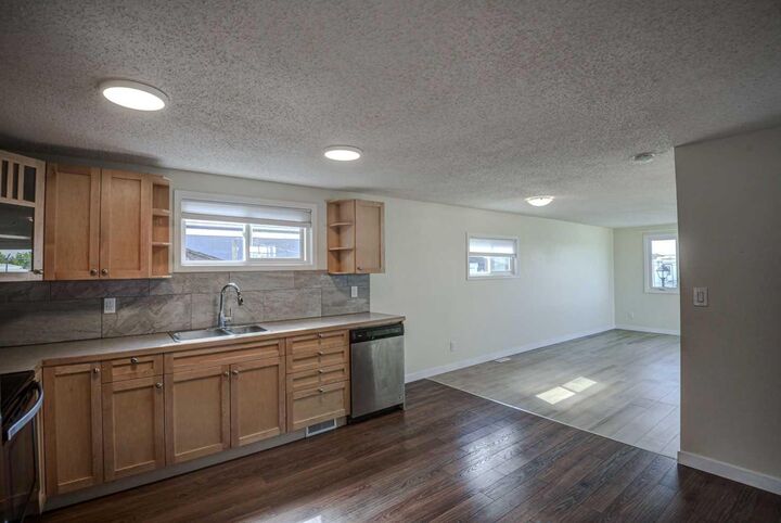 Property Photo:  3223 83 Street NW 485  AB T3B 5P4 