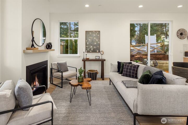Property Photo: 11810 NE 103rd Place WA 98033
