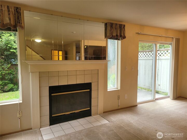 Property Photo:  5004  168 Street SW A  WA 98037 