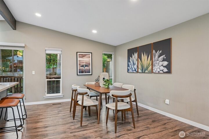 Property Photo:  16217 SE 42nd Place  WA 98006 