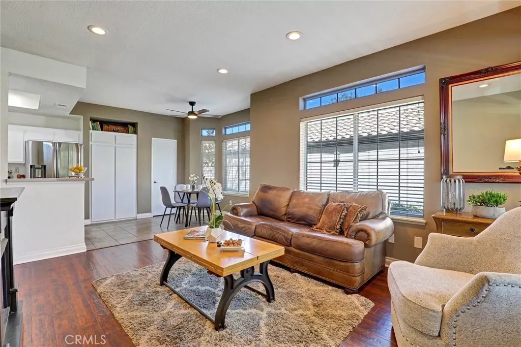 Property Photo:  33 Leonado  CA 92688 