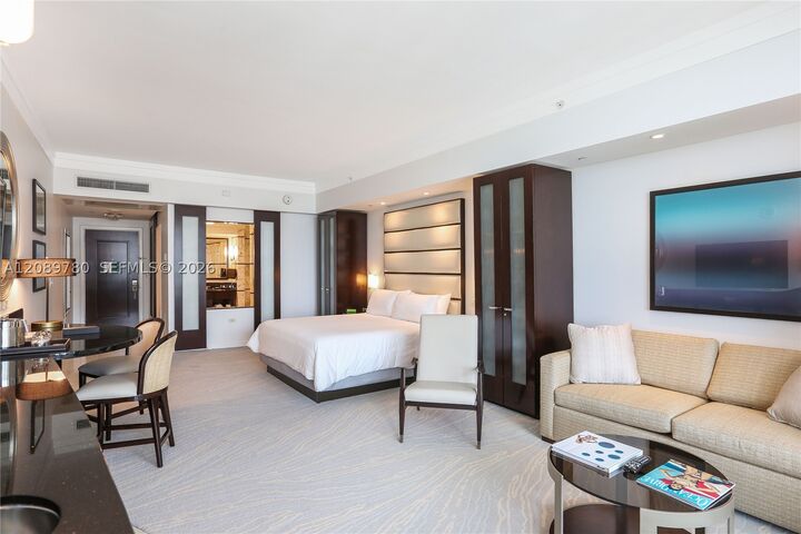 Property Photo: 4391 Collins Ave 605 FL 33140