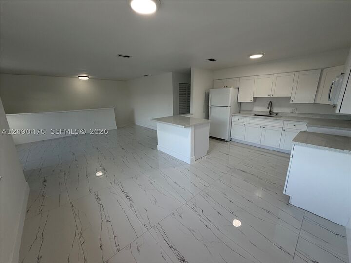 Property Photo:  1760 W 42nd St 1760  FL 33012 