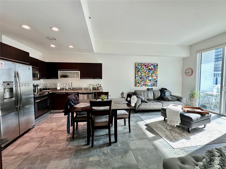 Property Photo:  951 Brickell Ave 1009  FL 33131 