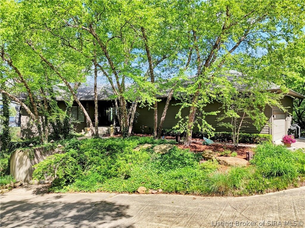 Property Photo: 3257 Lands End IN 47150