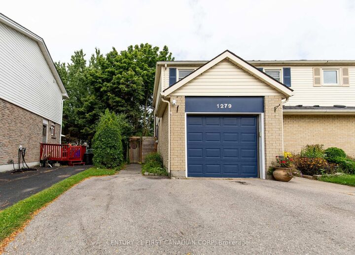Property Photo:  1279 Jalna Boulevard  ON N6E 2G3 