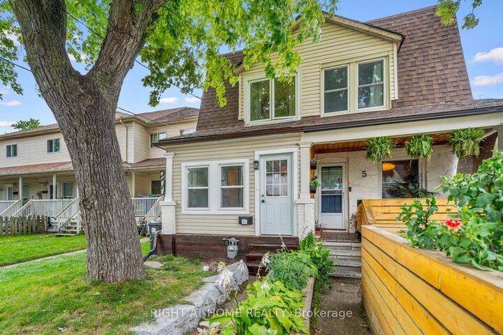 Property Photo: 5 1/2 Luttrell Avenue ON M4C 5E2