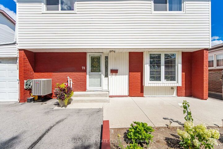 Property Photo:  71 Sultan Pool Drive  ON M9V 4H5 