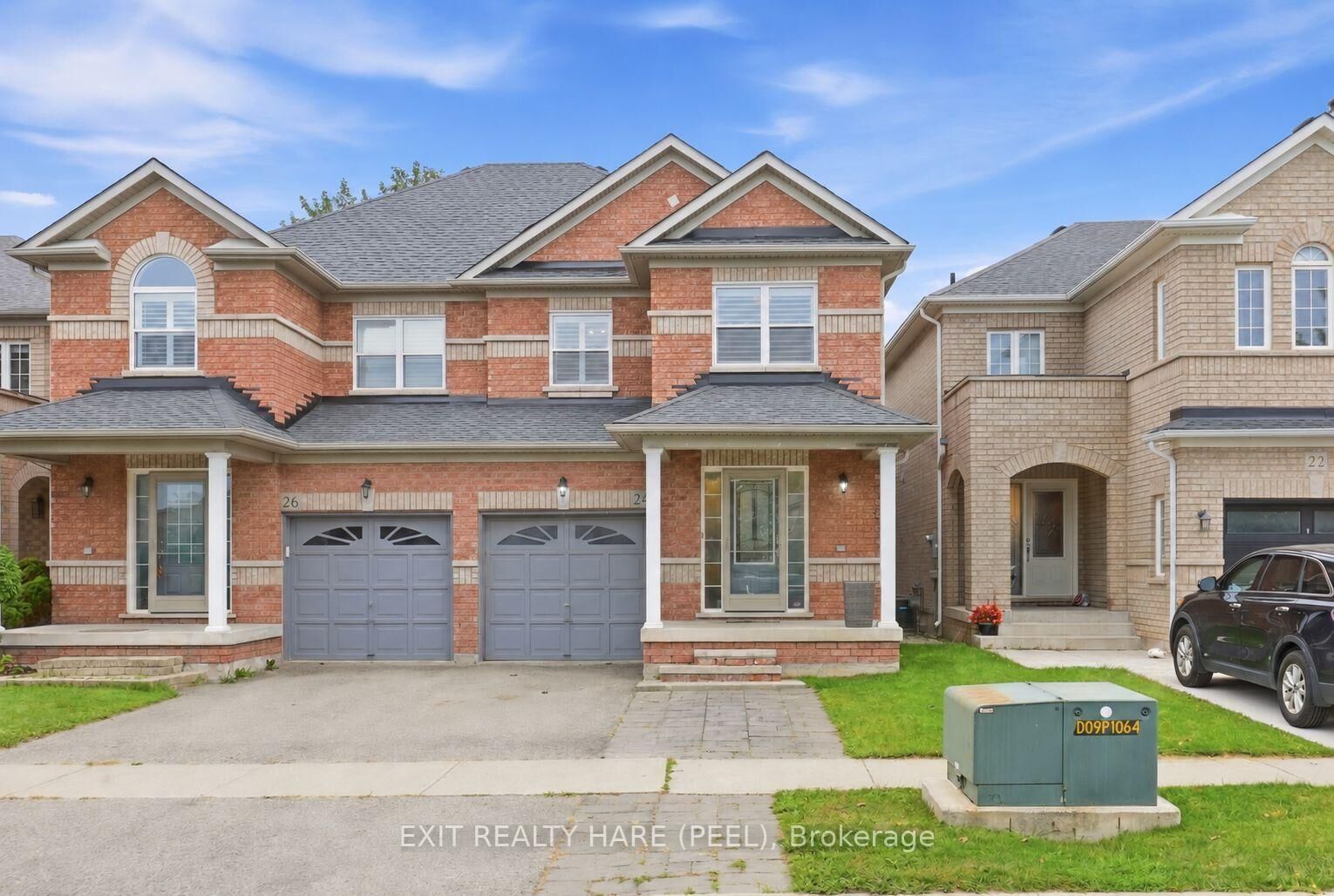 Property Photo:  24 Snowberry Crescent  ON L7G 6M4 