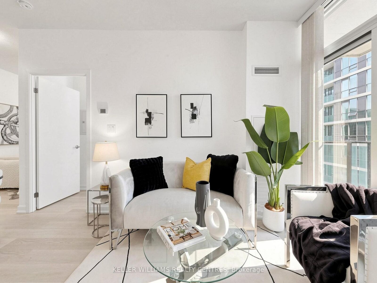 Property Photo:  33 Bay Street 3305  ON M5J 2Z3 