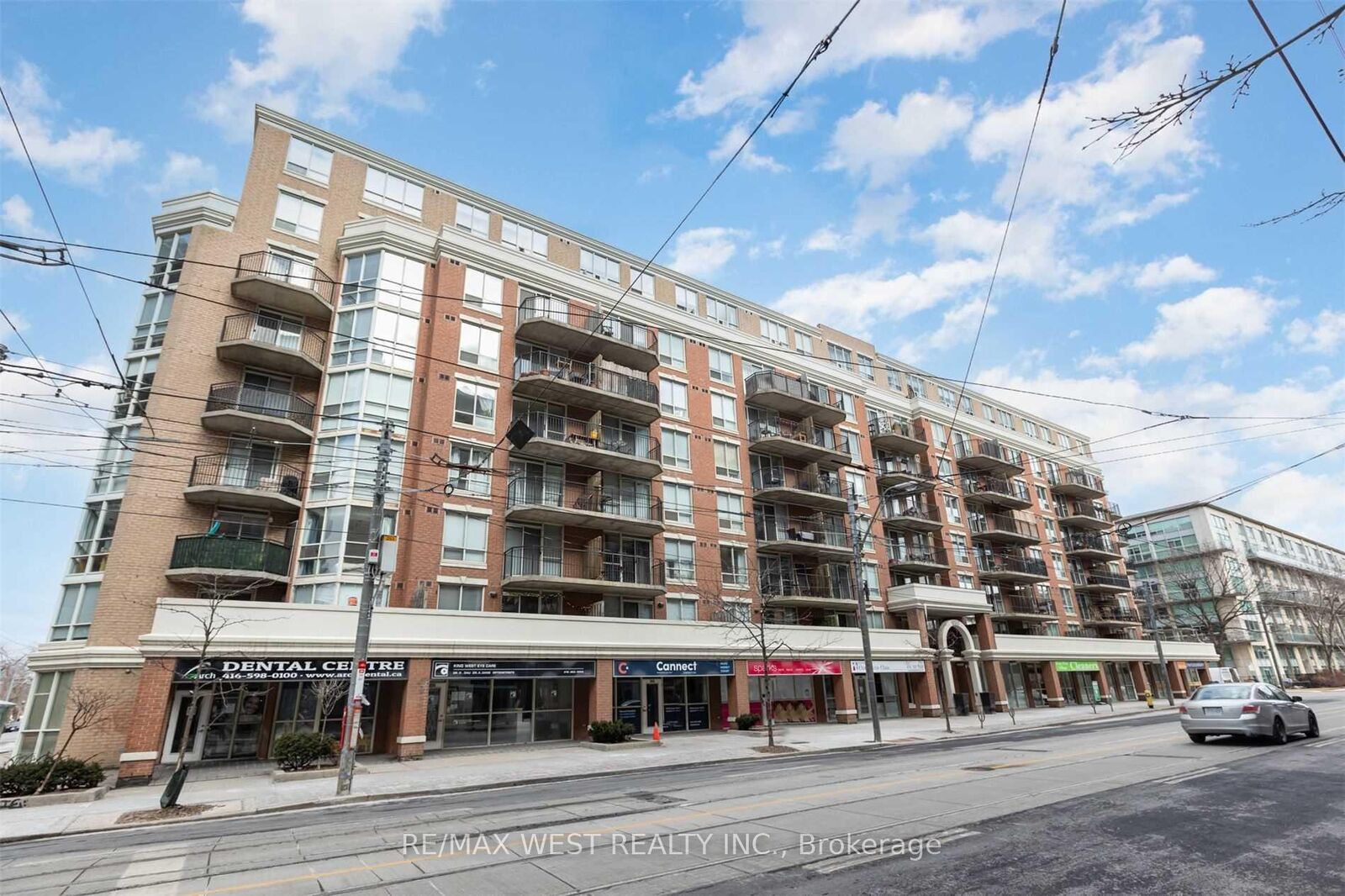 Property Photo:  1000 King Street W 420  ON M6K 3N1 