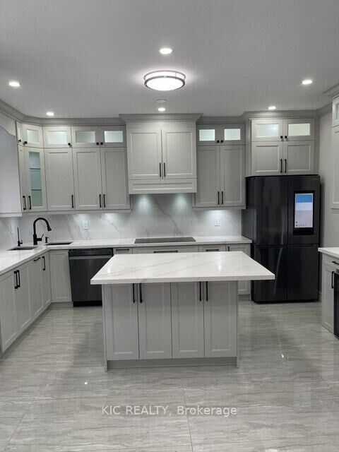 Property Photo:  11 Kistler Street Main &Amp 2nd Flr  ON L6R 0P7 