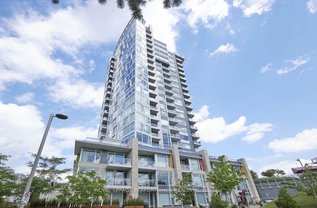 Property Photo:  1035 Bank Street 907  ON K1S 5K3 