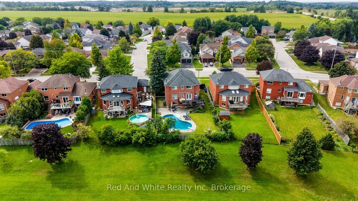 Property Photo:  554 Grand Ridge Drive  ON N1S 4Y9 