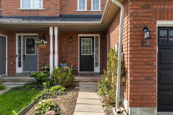 Property Photo:  22 Ridwell Street  ON L4N 0X2 