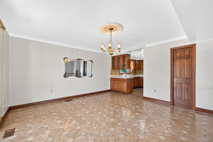 Property Photo:  6065 Saint Anthony Crescent  ON L2J 3X5 