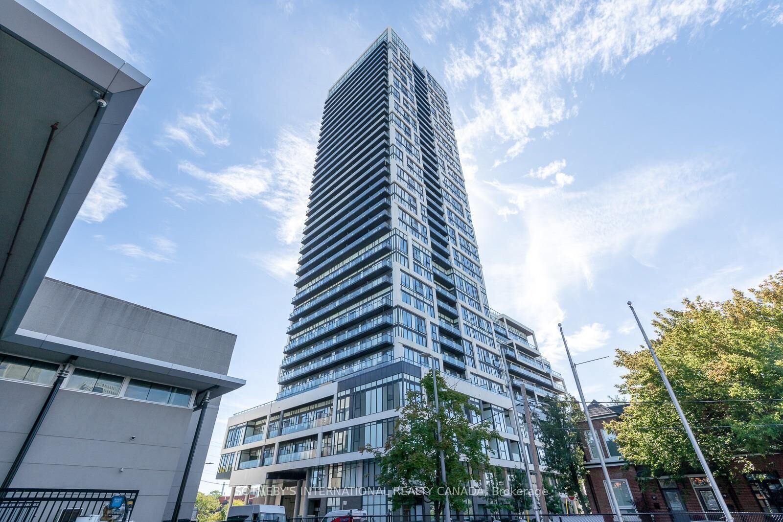 Property Photo:  5 Defries Street 2703  ON M5A 0W7 