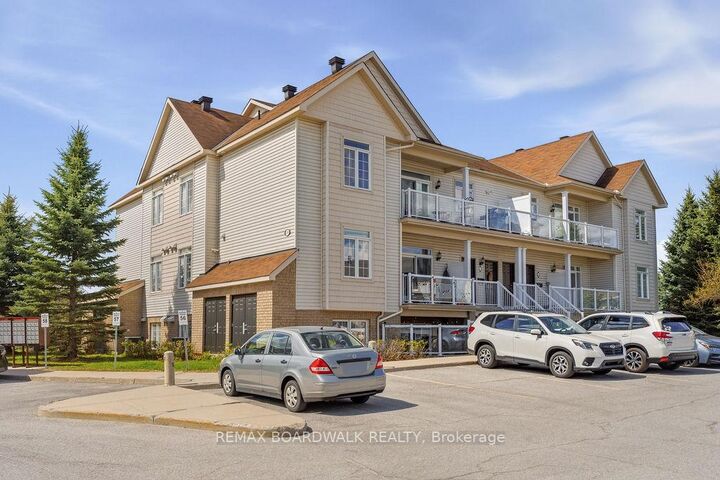 Property Photo:  109 Artesa Private C  ON K2S 0J8 
