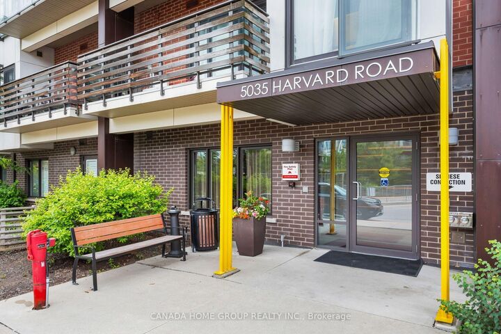 Property Photo:  5035 Harvard Road 312  ON L5M 0W7 