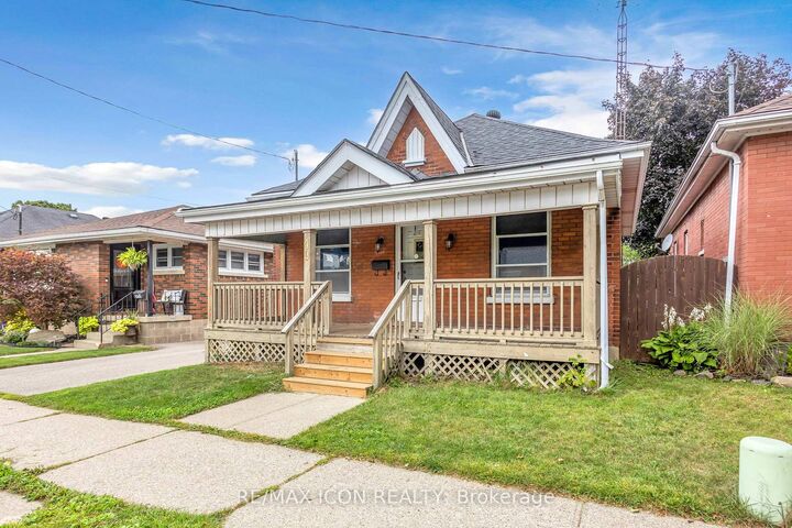 Property Photo:  49 Mintern Avenue  ON N3S 1K9 