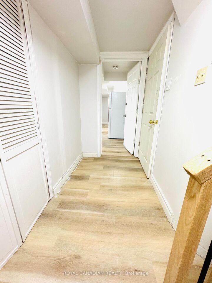 Property Photo:  28 Chapman Drive E Bsmt  ON L1T 3C3 