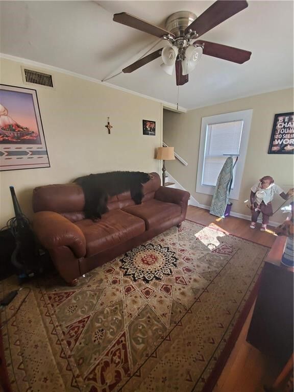 Property Photo:  918 E 37th Street B  TX 78705 