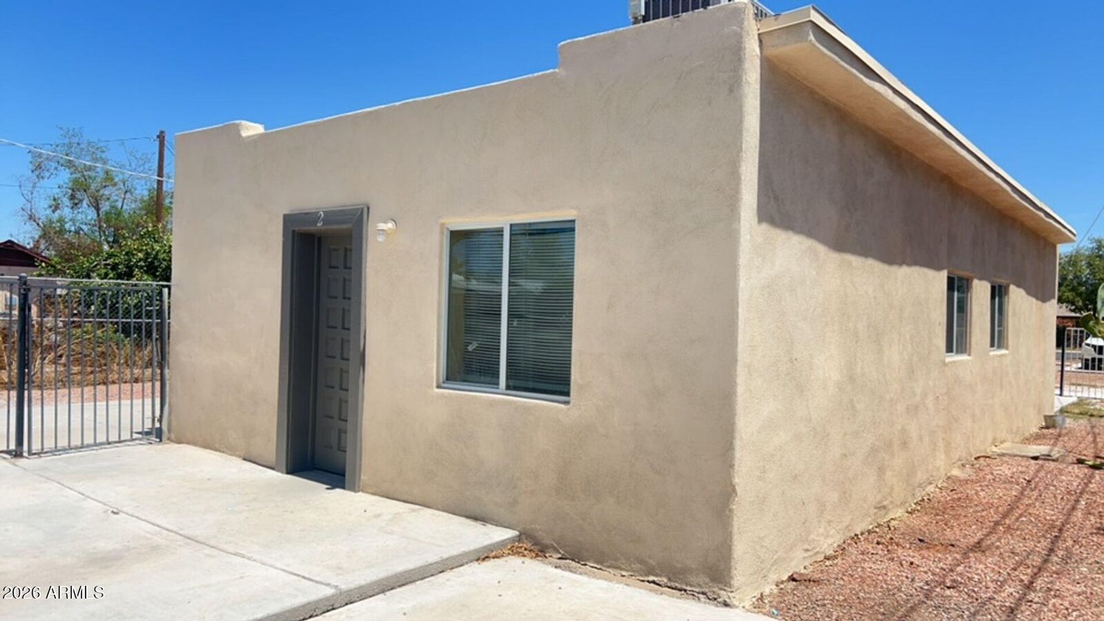 Property Photo: 6714 N 54th Avenue 2 AZ 85301