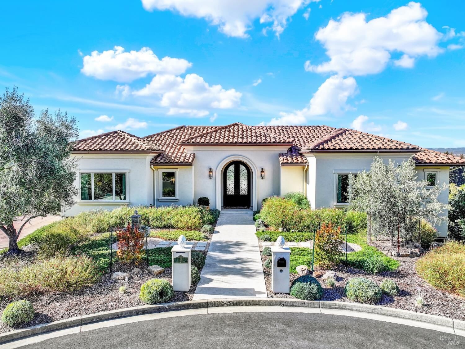 Property Photo:  165 Canyon Place  CA 94558 
