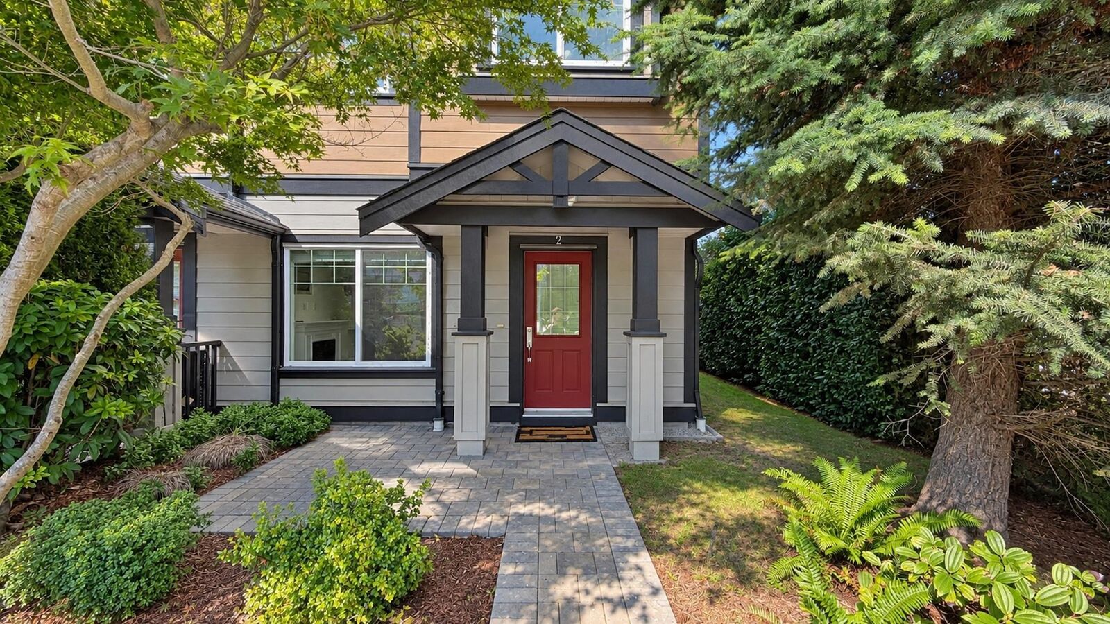 Property Photo:  8531 Willams Road 2  BC V7A 1G7 