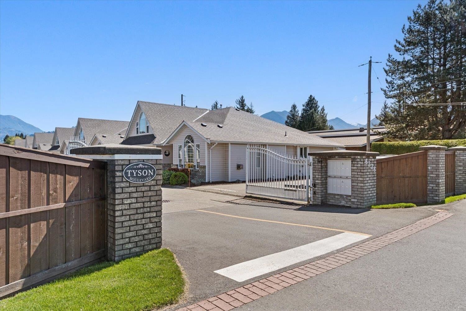 Property Photo:  6336 Tyson Road 3  BC V2R 3X7 