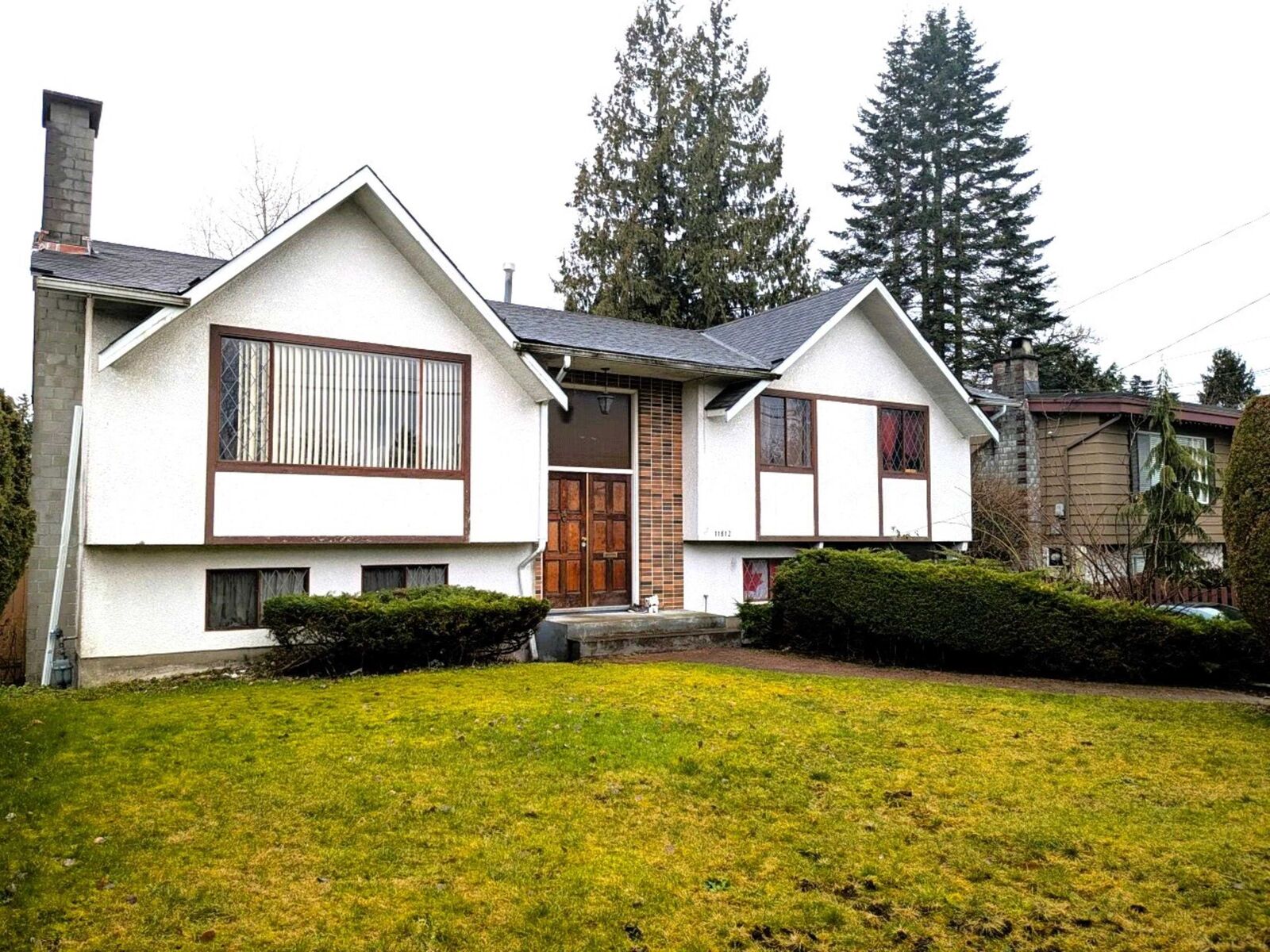 Property Photo:  11812 85A Avenue  BC V4C 2V6 