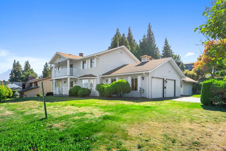 Property Photo:  47404 Swallow Crescent  BC V2P 7R2 