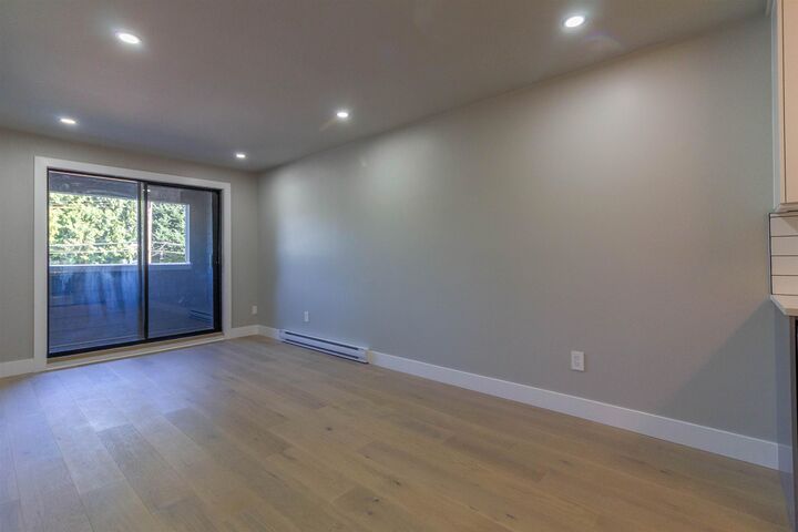 Property Photo:  1948 Coquitlam Avenue 201  BC V3B 1J3 