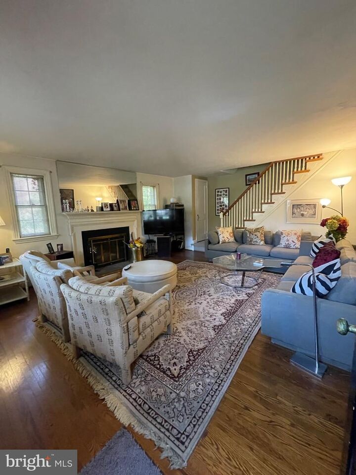 Property Photo: 1003 Aikens Lane PA 19096